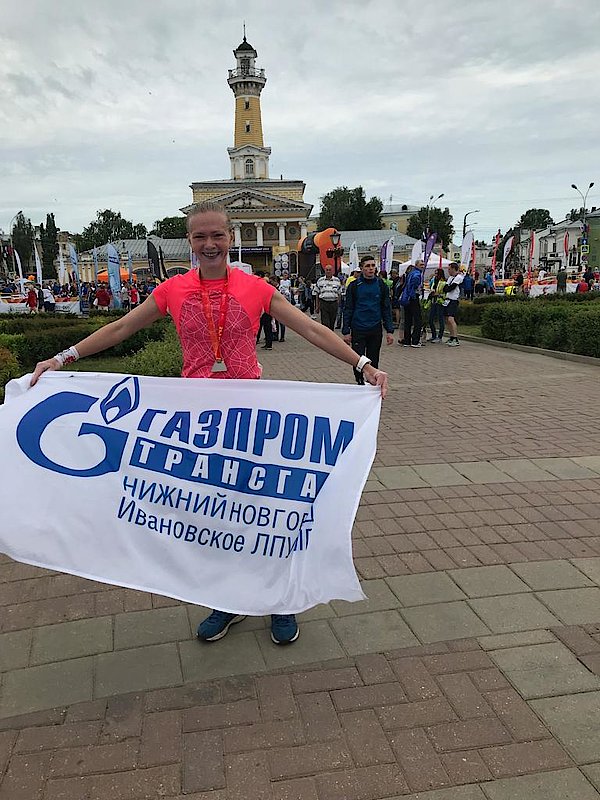Елена Шикова успешно преодолела дистанцию в 21 км с результатом 1 час 43 минуты 17 секунд
