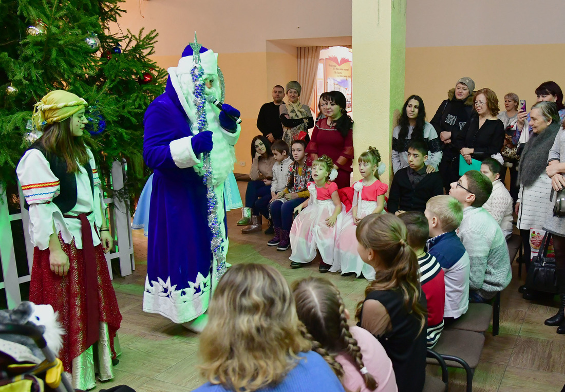 Вручение подарков детям в Управлении социальной защиты Богородского района Нижегородской области